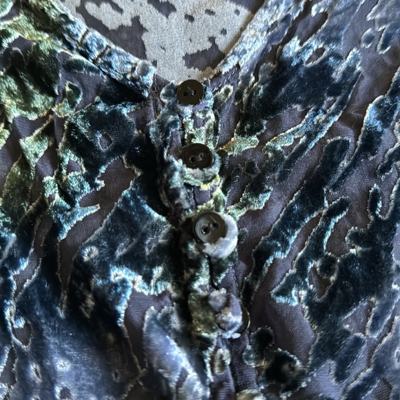 Sundance 🧜‍♀️ Blouse - Picture 3 of 5